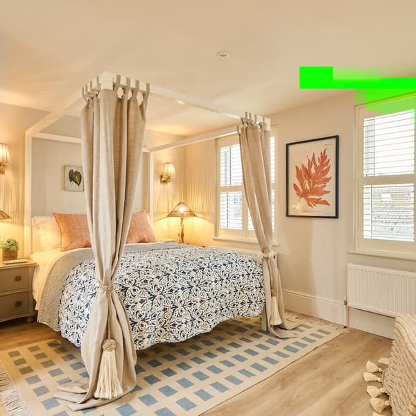 The Salt House (sleeps 12 & 3 mins to beach) - Holiday rental in Dorset